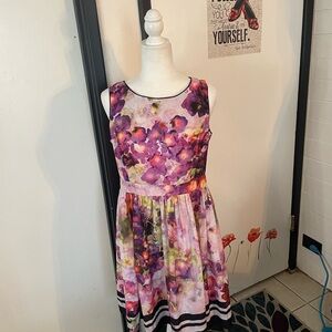 Floral lined Dress in Purple and Pink